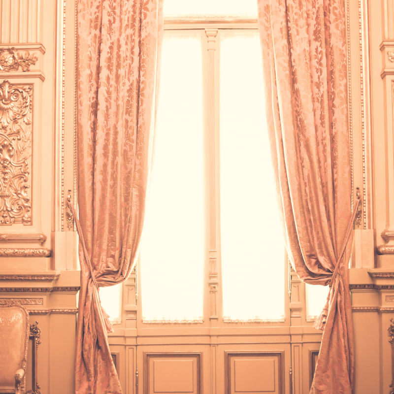 Få skræddersyede gardiner af høj kvalitet til din bolig